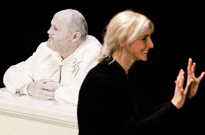 Delirio a due Teatro L’attesa